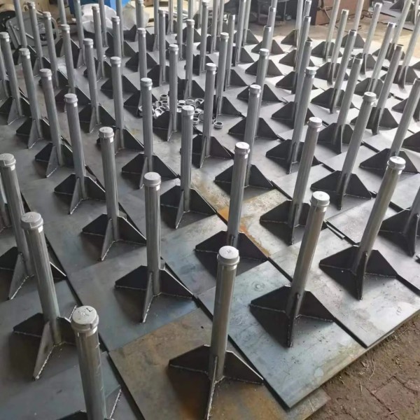 章丘鑫亿呈沉降板生产